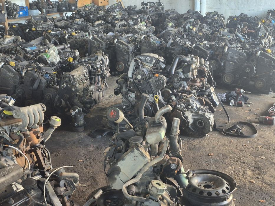 Двигуни 1.5 1.6 1.8 1.9 2.0 2.2 2.5 1.3 Рено Фіат Пежо Форд Ситроен