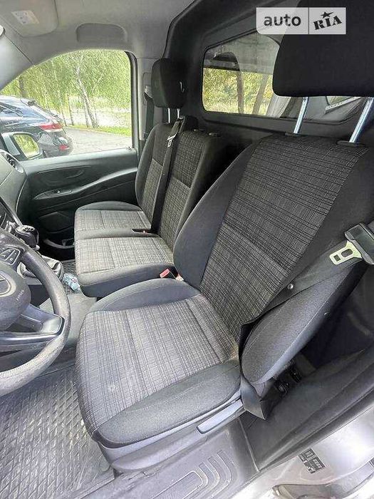 Mercedes Vito 114