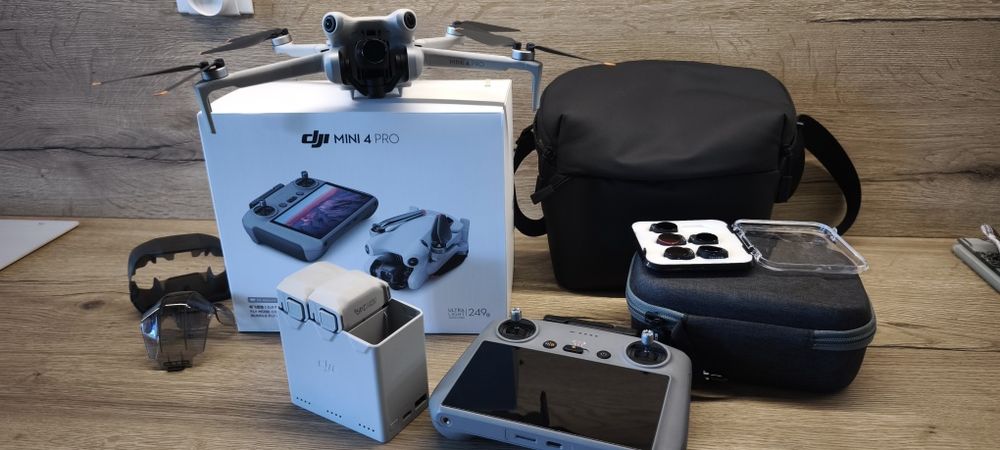 Dji mini 4 pro Fly More Combo