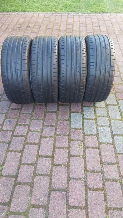Nokian Powerproof 225/50/18