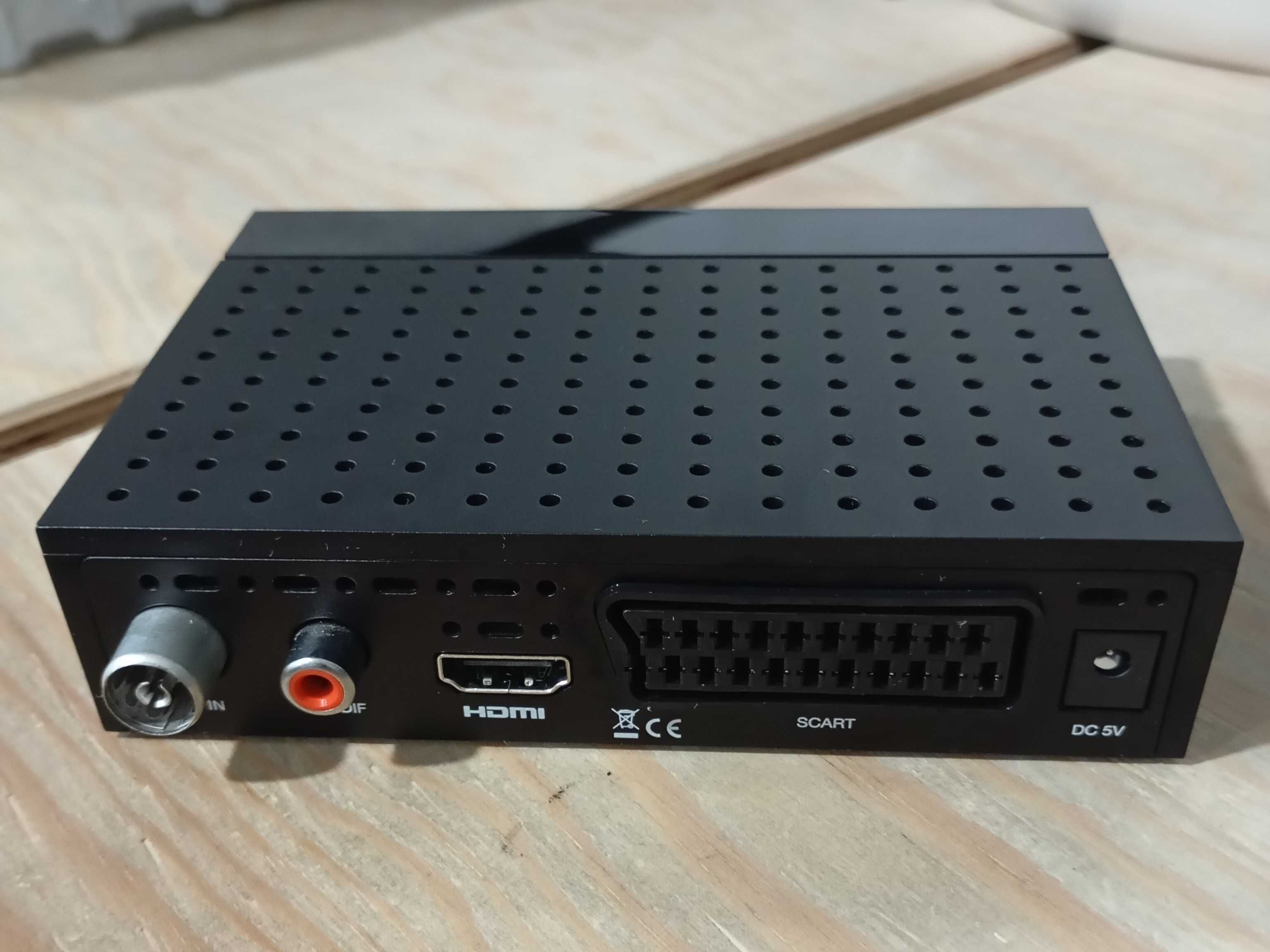 (COMO NOVO) TDT Edision PICCO T265+ - FullHD H.265 - Scart + HDMI