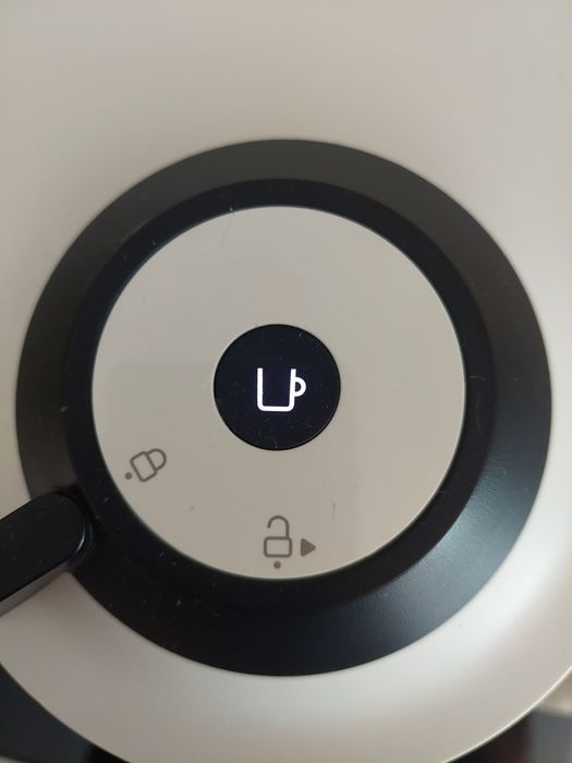 Máquina café Nespresso vertuo