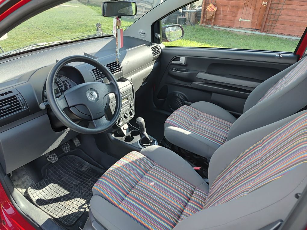 VW Fox 2009 r. 1.2 benzyna, w idealnym stanie. 

Auto gotowe