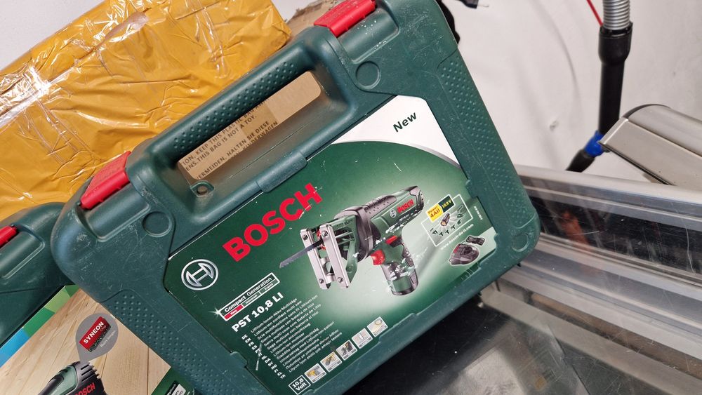 Bosch PST 10,8 LI wyrzynarka piła akumulatorowa