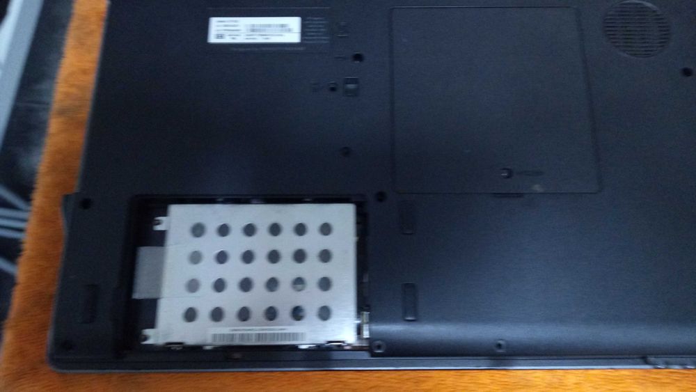 Portátil HP 530 - para peças