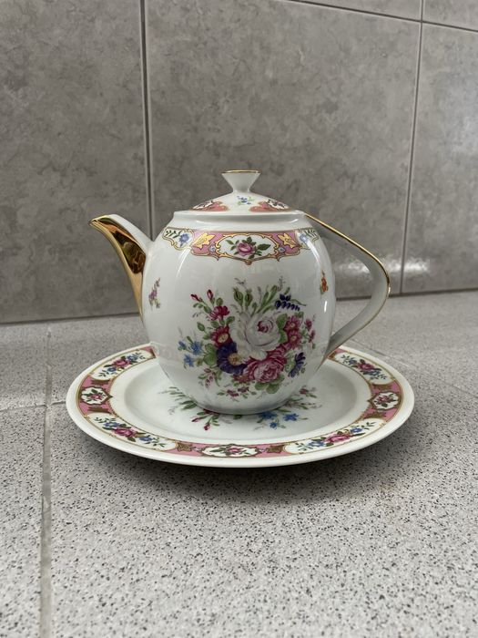 Bule Vizavi Com Prato