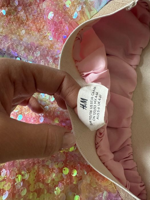 Spódniczka w cekiny hm 110/116