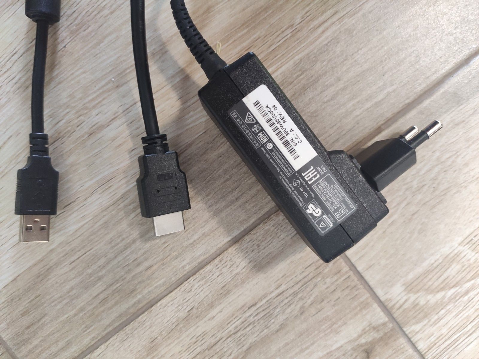 Monitor dotykowy ELO 1502L Projected Capacitive + podstawka