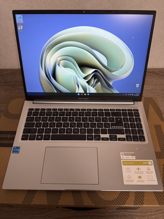 Ноутбук Asus Vivobook 16