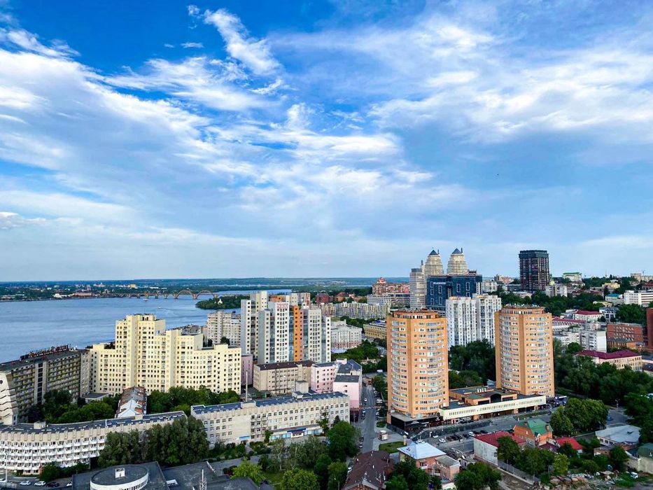 Мост сити. - Сдам 2 кв в Центре. Набережная. Посуточно.