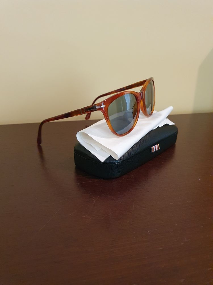Oculos de sol Persol terra di siena