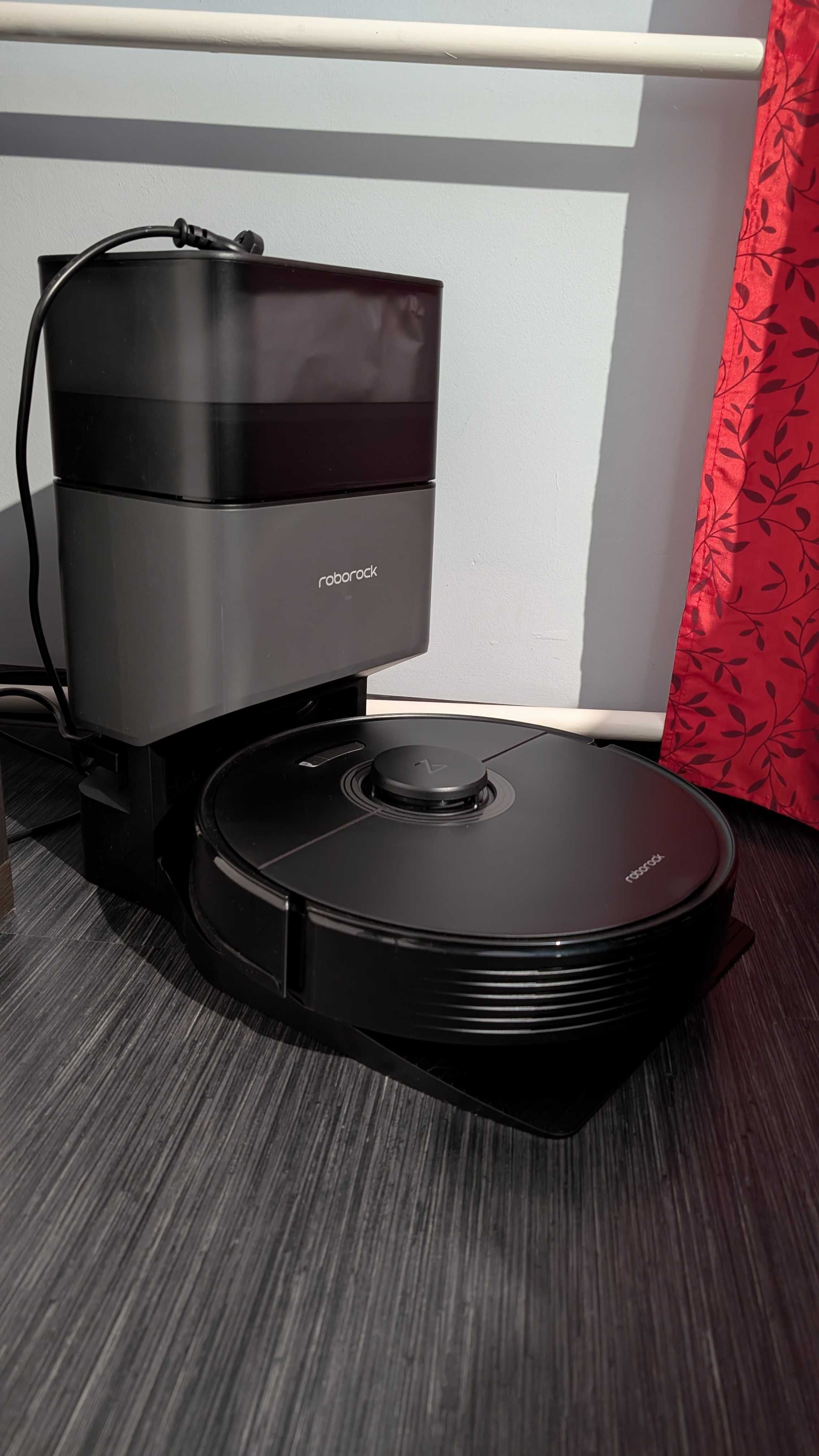 Roborock Q7 Max+ Mopuje ze stacją autoopróżniającą
