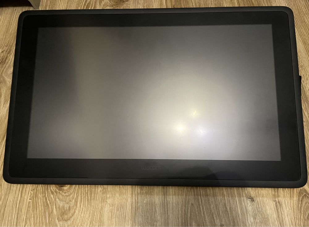 Tablet graficzny Wacom cintiq 22 z piórem pro pen 2