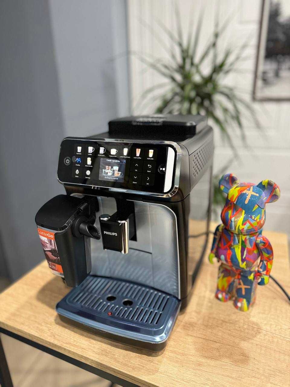 Кавомашина Philips Latte Go серії 5500