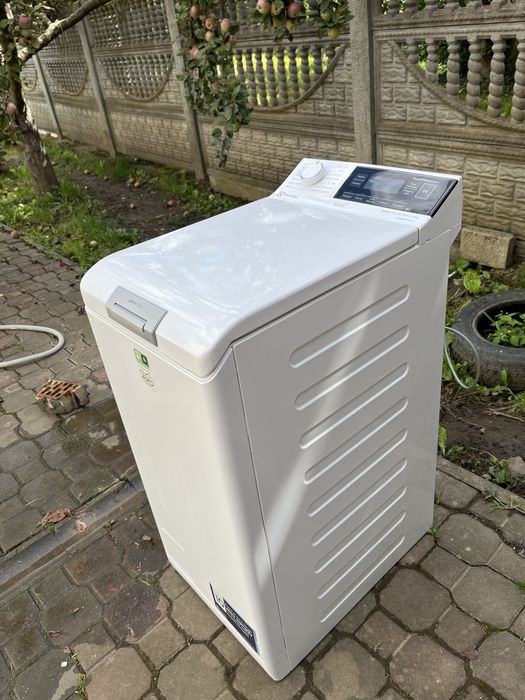 Пральна машина Electrolux 1-7 кг