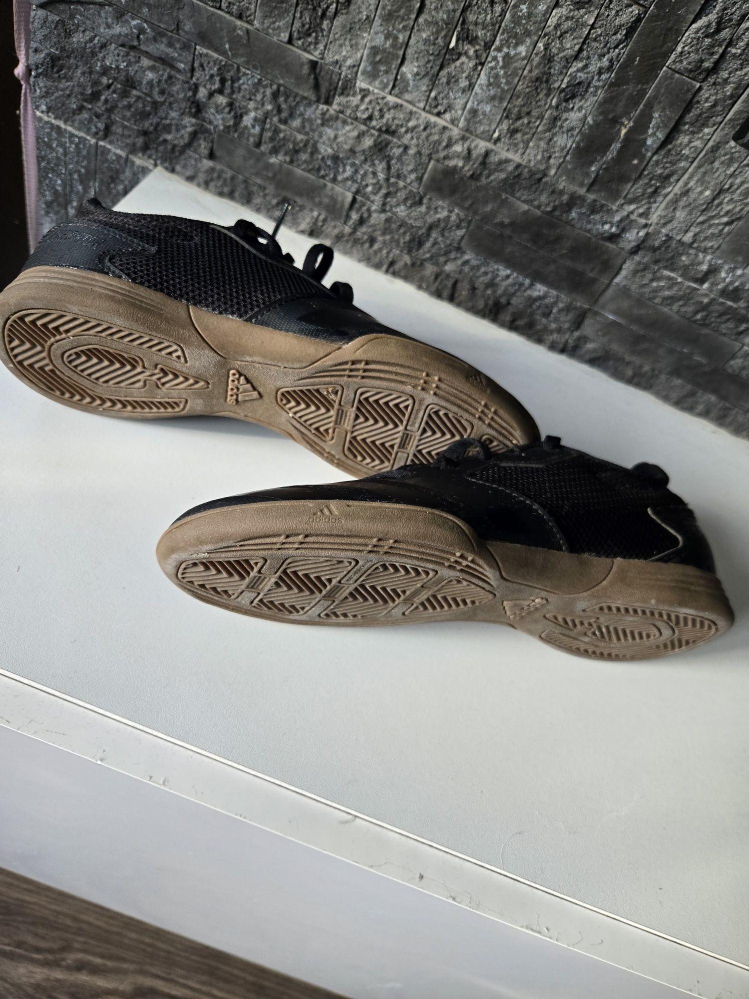 Halówki buty halowe sportowe Adidas Predator 36