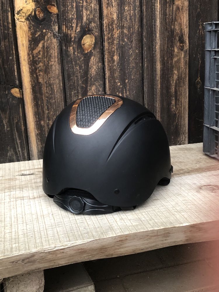 Kask York czarny