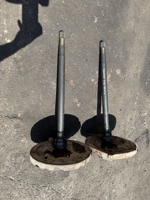 задня полуось hyndai galloper,pagero 2.5 28шліців