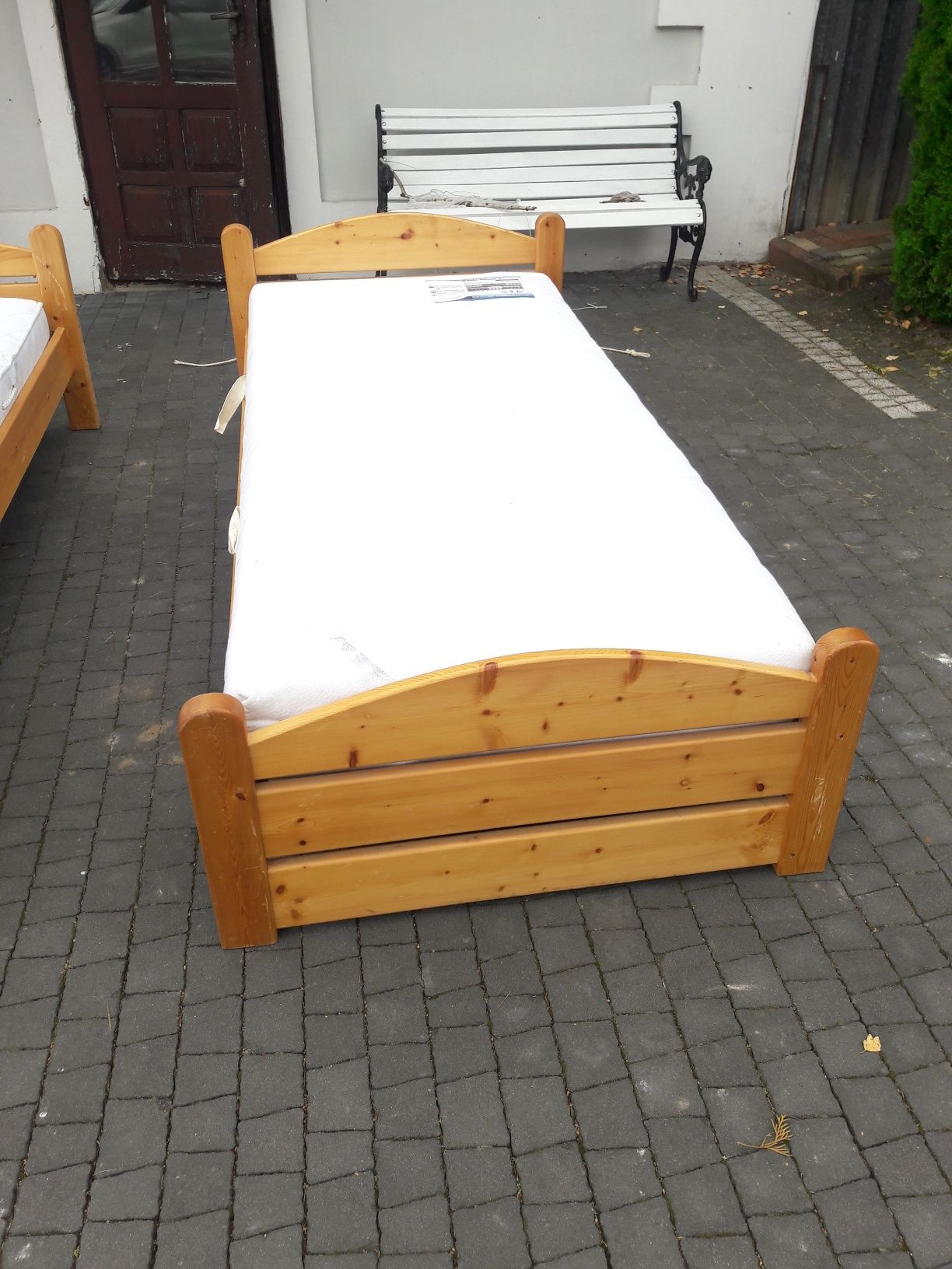 Łóżko drewniane 90x200 kompletne z materacem Wybor sosnowe metalowe 10