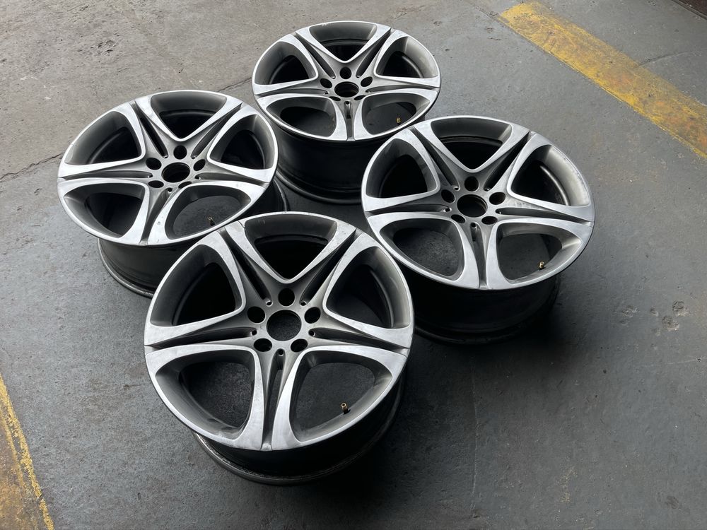 Диски BMW R19 5 120 Dia 72,6 8,5J  9 J Et 33/44 Різноширокі Склад