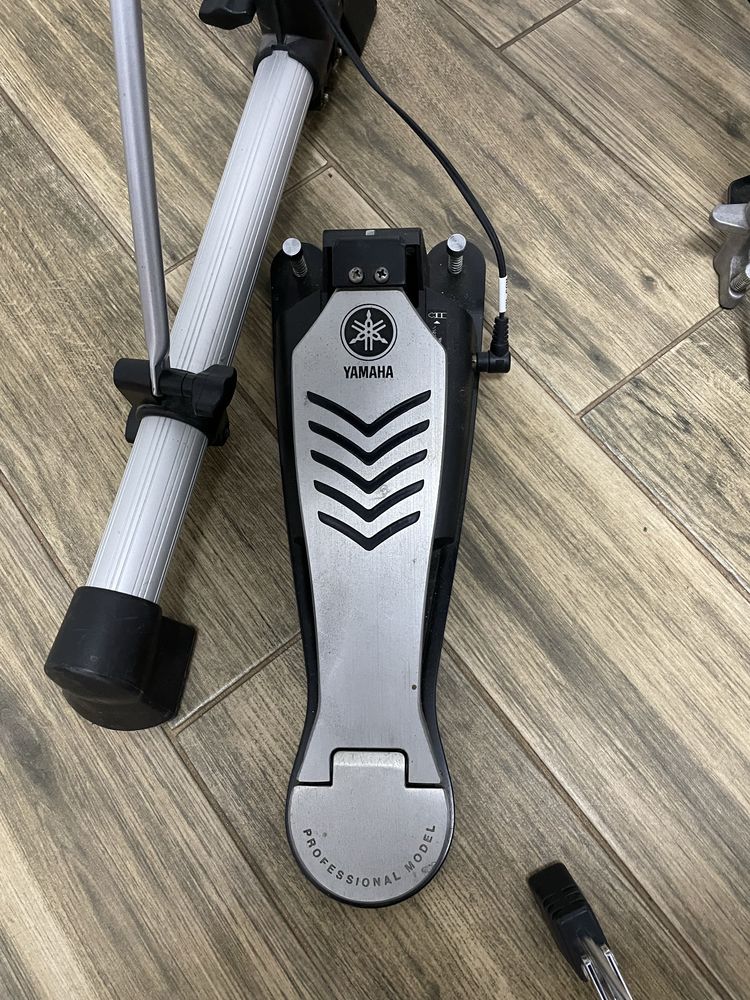 Електронні барабани YAMAHA DTXplorer