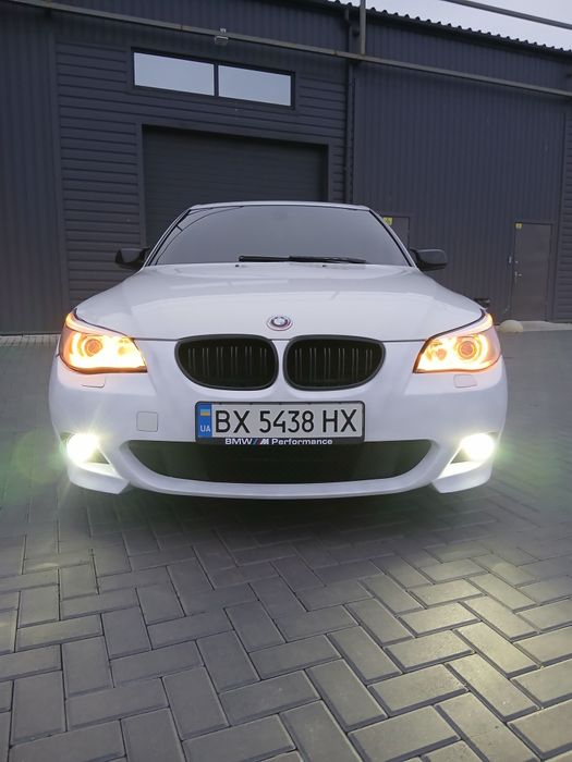 Продам бмв е60 м54б30