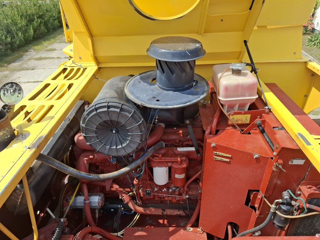 New holland laverda l 523 mc3 2000 rok 3017mth