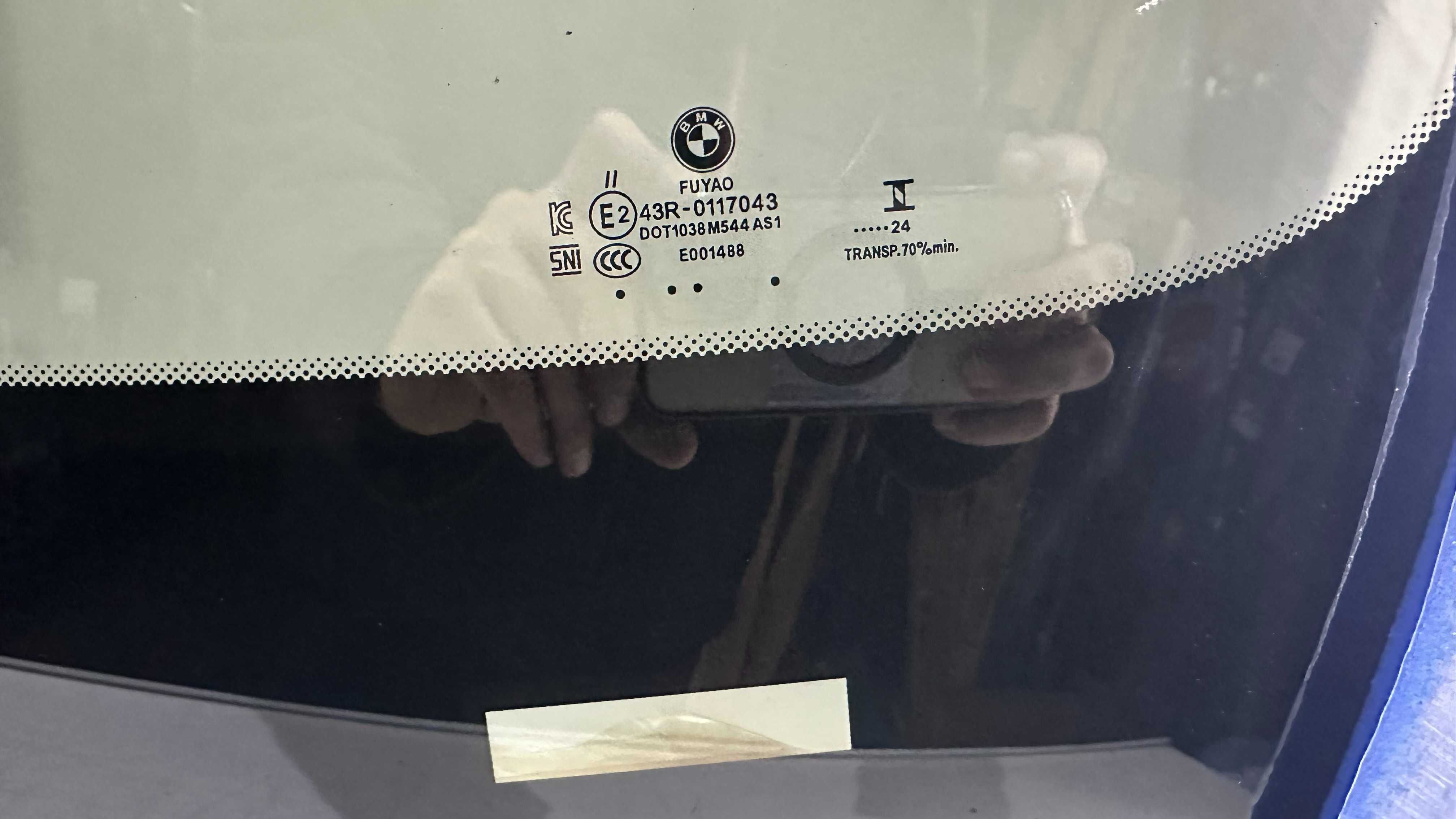 Лобове скло BMW X5 G05 з 2020- року виробництва