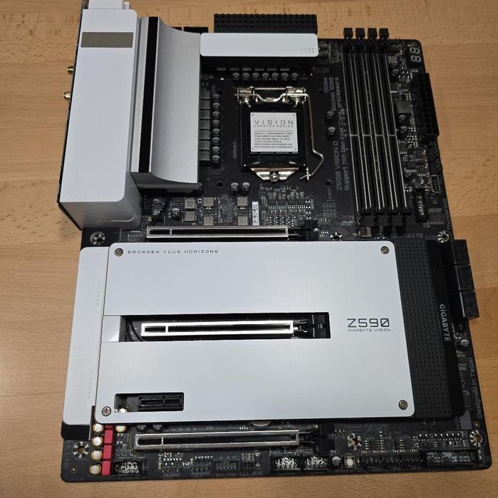 Motherboard Gigabyte Z590 VISION D