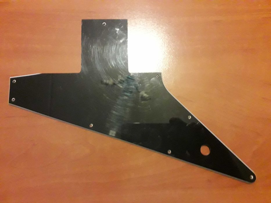 Pickguard do gitary typu gibson explorer