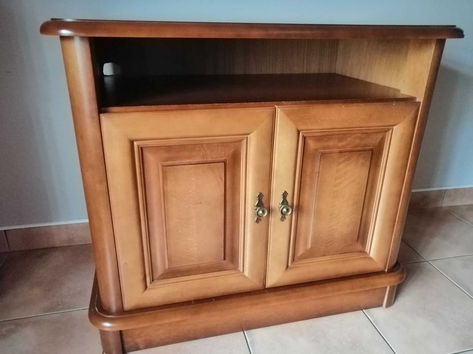 Drewniana komoda szafka rtv Radosław meble Krysiak