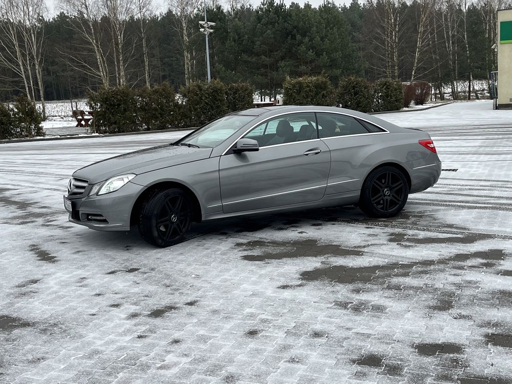 Mercedes Coupe 3.5 v 6 możliwa zamiana na jeepa grand cherokee