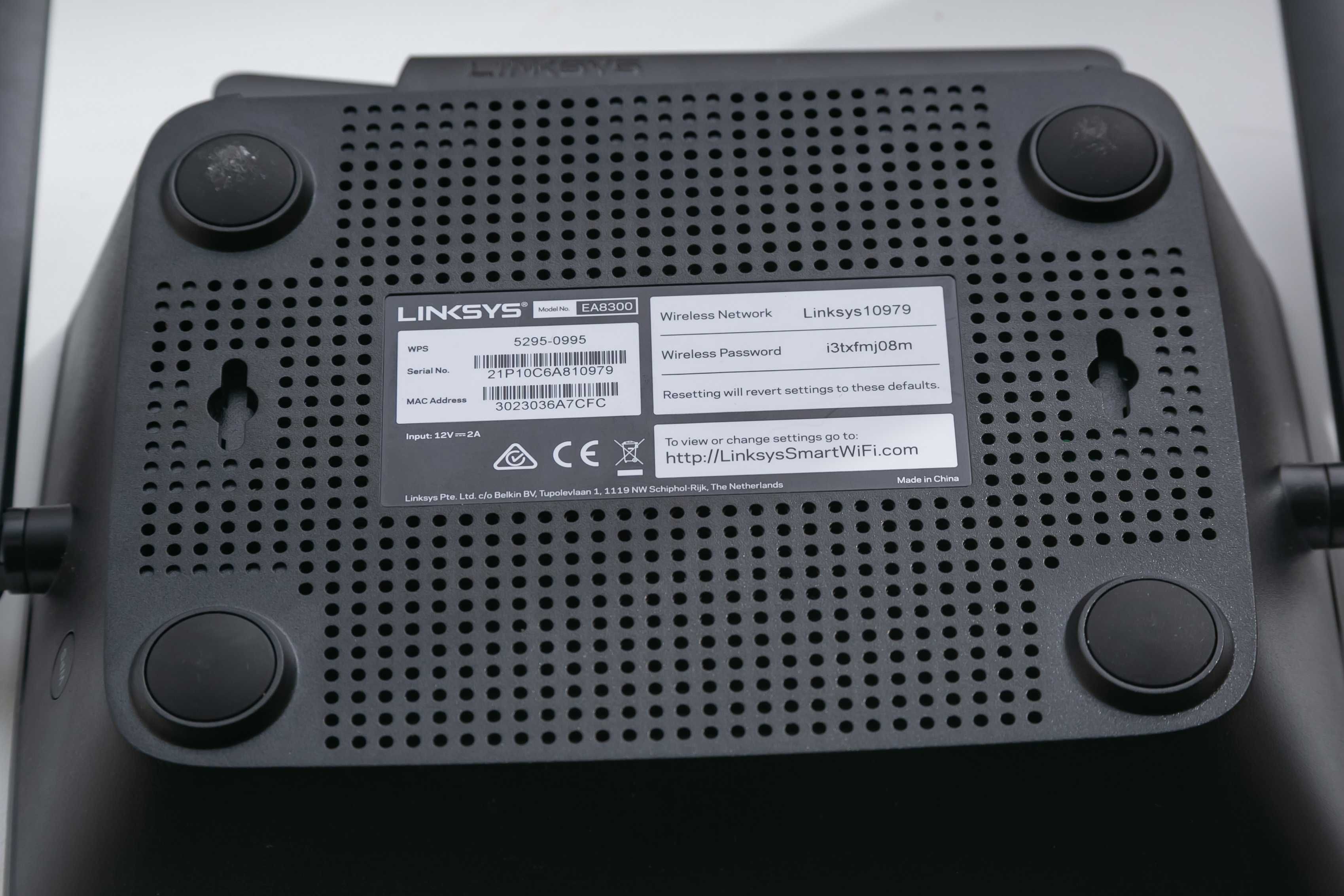 Роутер Linksys EA8300