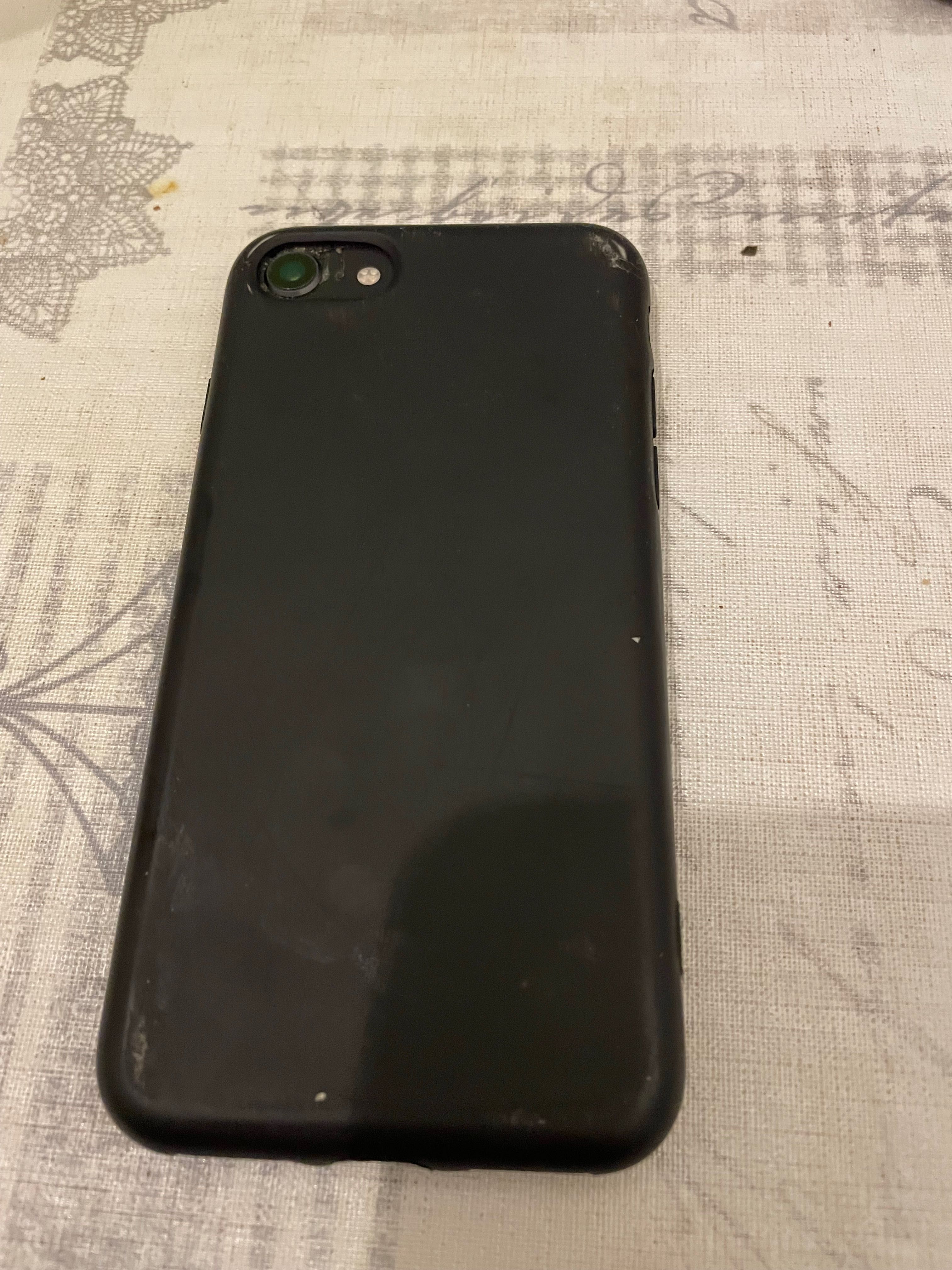 Vendo iPhone 8 com 64GB