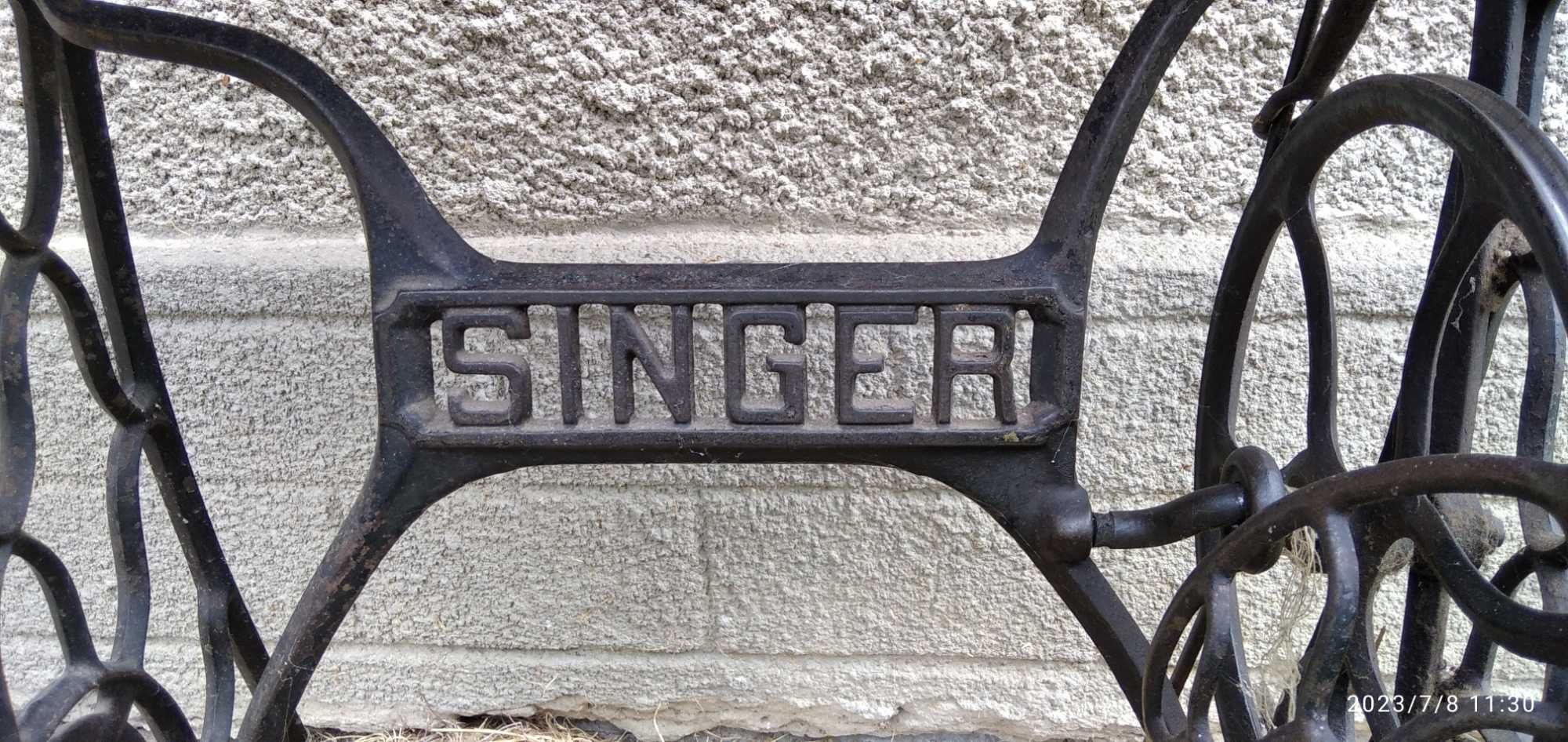 Швейна машина Singer