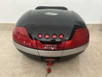 Top case givi v46 com encosto