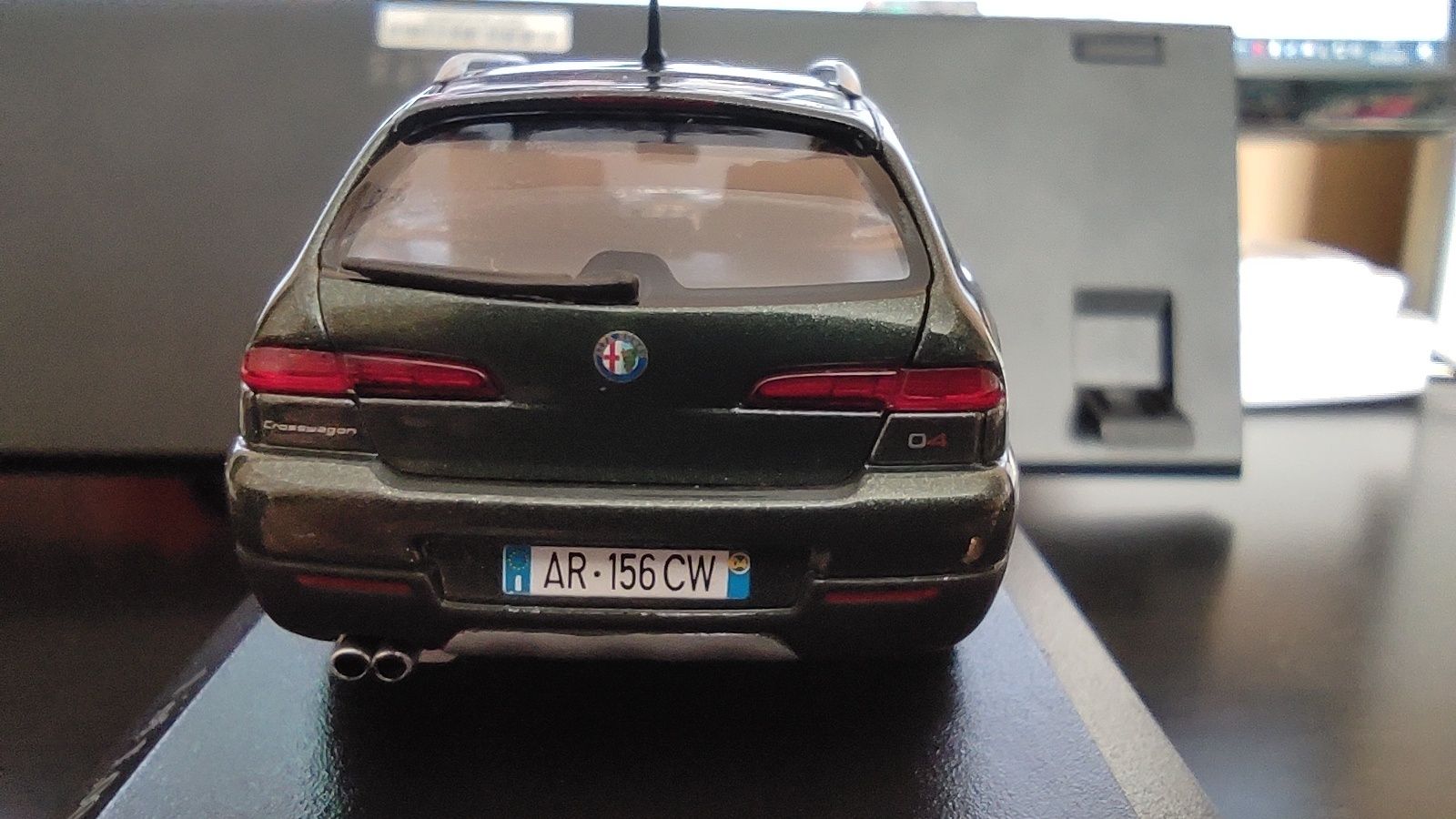 Miniatura Rara 1/43 Alfa Romeo 156 Crosswagon (Detalhada) 1/1008