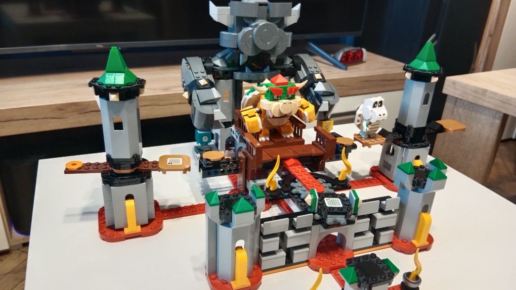LEGO Mario 71369 - zamek Bowsera 4