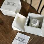 Mission to Moonphase: Omega x Swatch Snoopy SO33W700 Limitowana Seria