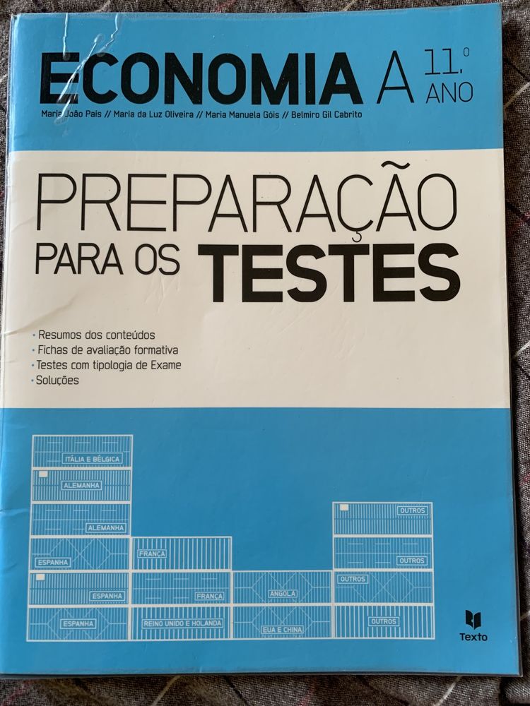 Caderno de atividade de economia A-11ano