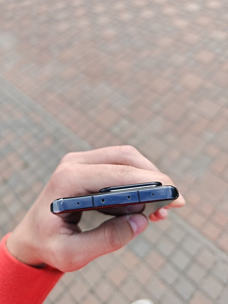 Xiaomi 13 pro NFC 8/128 идеал.