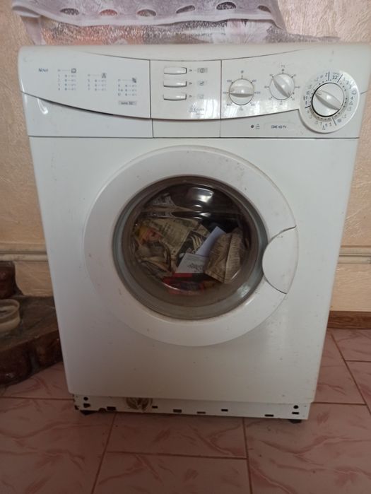 Пральна машина Candy в неробочому стані