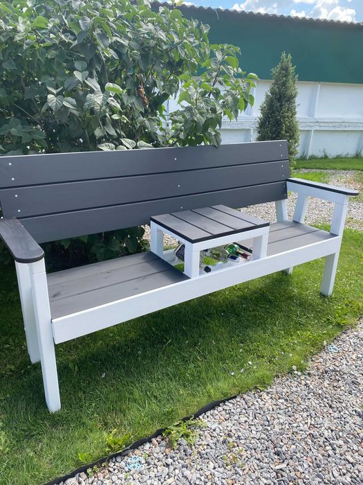 Дерев'яна лавка, з міні-баром; лавка з кашпо; меблі для саду