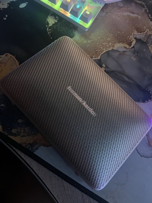 Продам колонку Harman Kardon Esquire 2