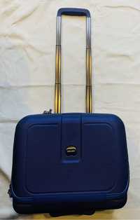 Delsey кейс чемодан на колесах ручная кладь оригинал
