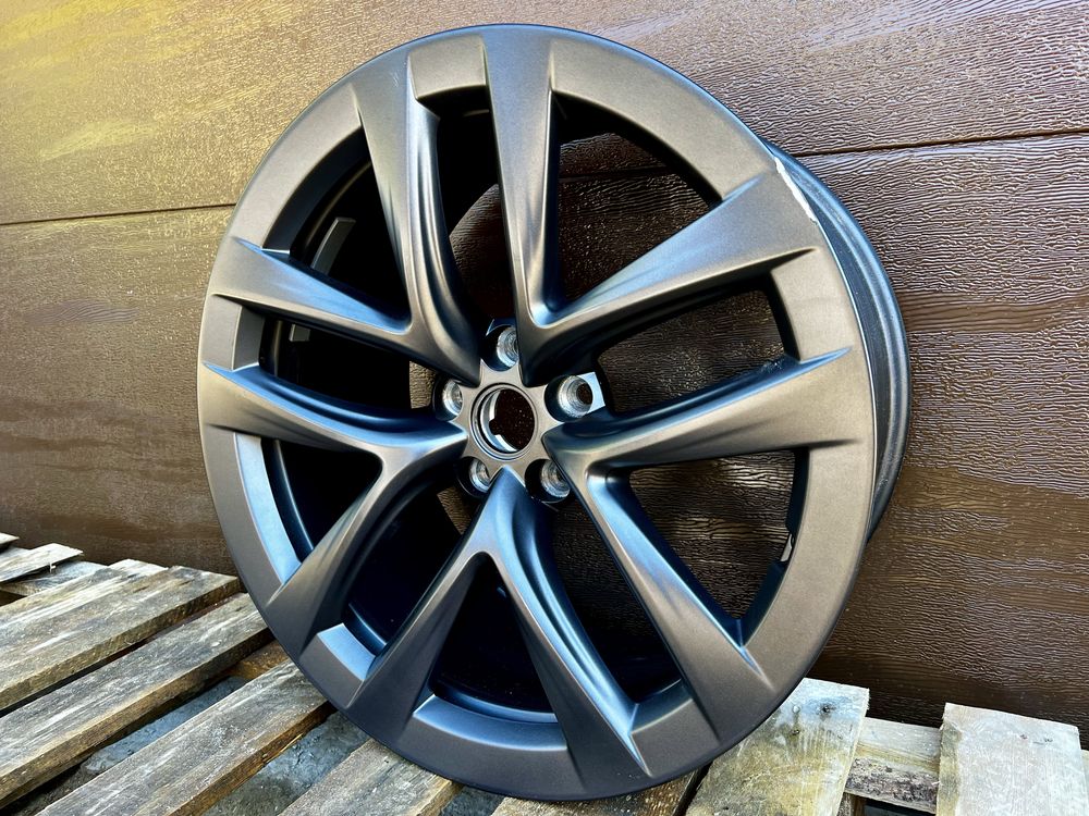 Pojedyncza Felga Tesla S 21”. 10,5J ET45, 5x120, PLAID. Oryginalna.