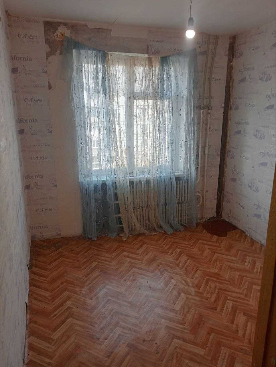 Продам 3 кім Тополя 2 б. 38