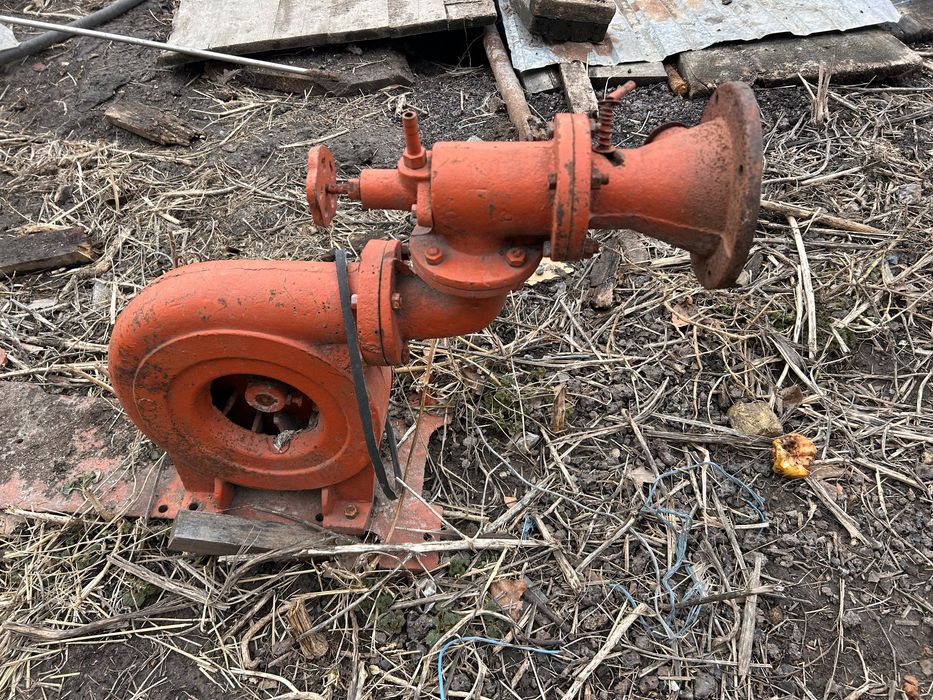 Пальники різні під газ або рідке паливо