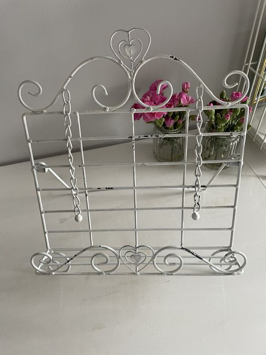 Metalowa podstawka pod książkę vintage