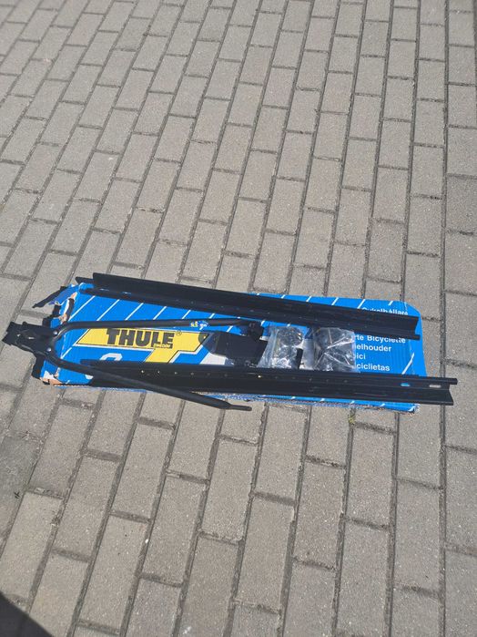 Bagażnik rowerowy thule  na dach
